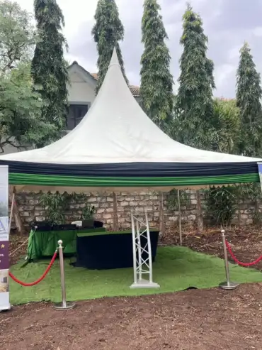 abdeliza-02-event-stage-and-project-banners